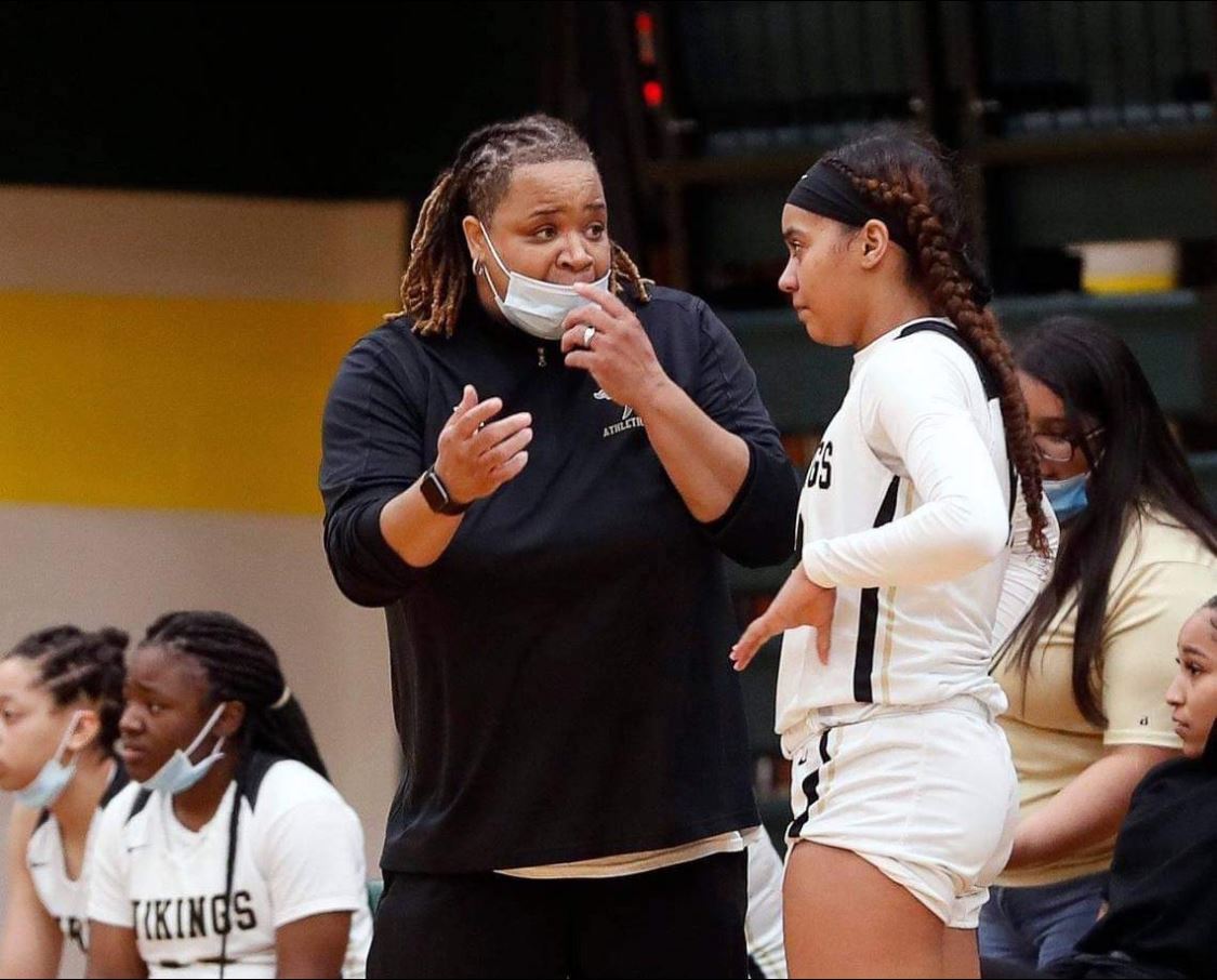 Nicole Stovall was the Dallas Morning News' Area Coach of the Year. 